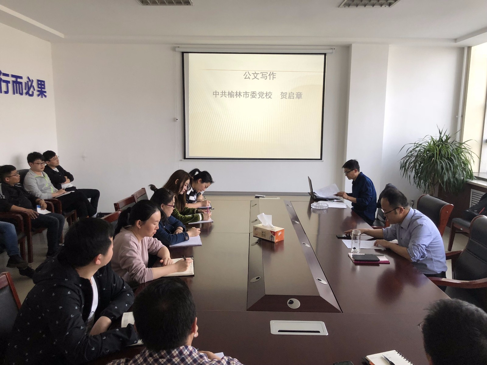 1522501477710099us4b.jpg QQ圖片20180330175017 - 萬能看圖王.jpg