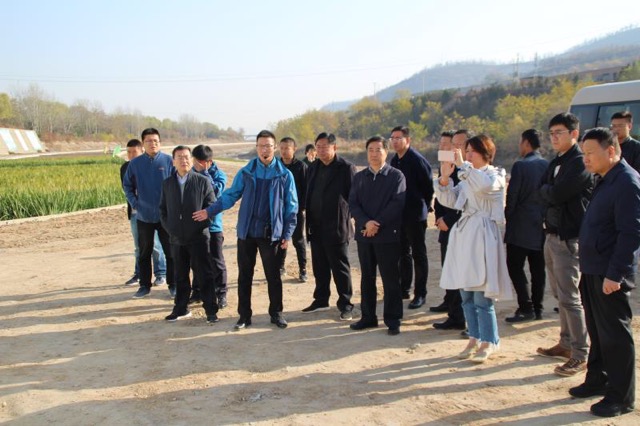 1541121199826876S4sM.jpg 財政.jpg