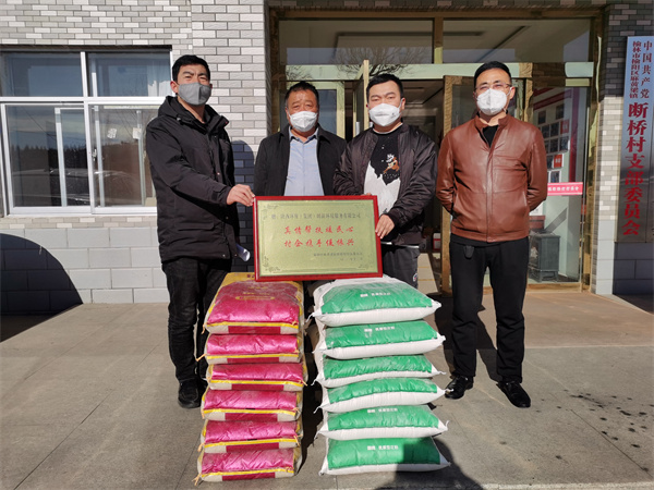 16727092043028898a2a.jpg 5198b5a249f00041f428cfae4c825ad.jpg